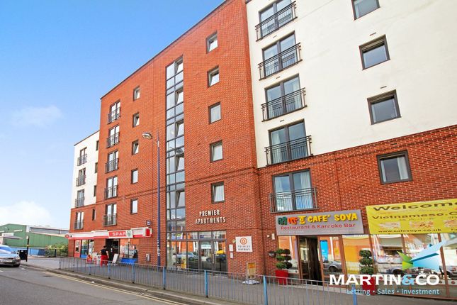 1 bed property, in Dean House, £115,000