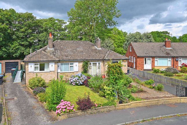 2 bed property, in Wentworth Drive, £225,000