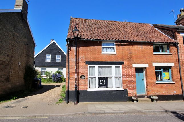 2 bed property, in London Road, £190,000
