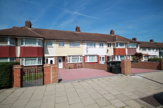 3 bed property, in Whitefoot Lane, £440,000