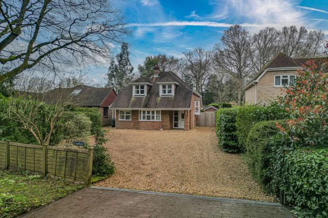 5 bed property, in Curdridge Lane, £775,000