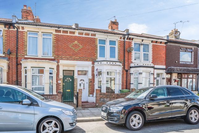 3 bed property, in Wallace Road, £240,000