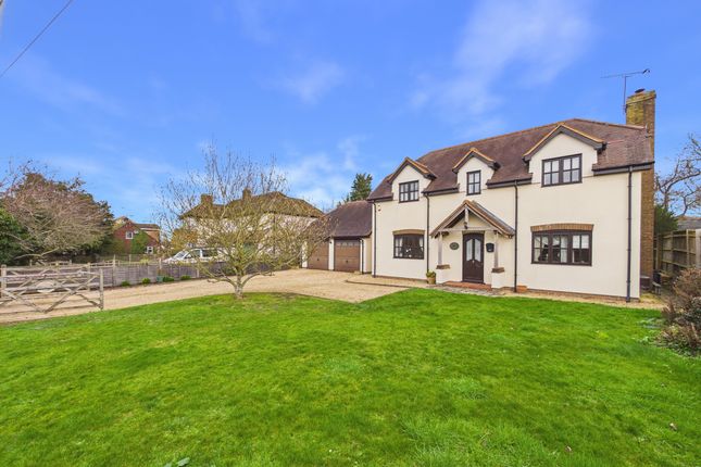 4 bed property, in The Lane, £850,000