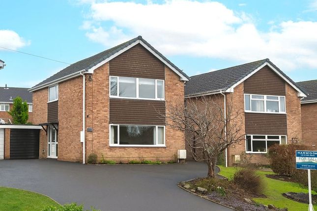 4 bed property, in Coalport Rd, £300,000