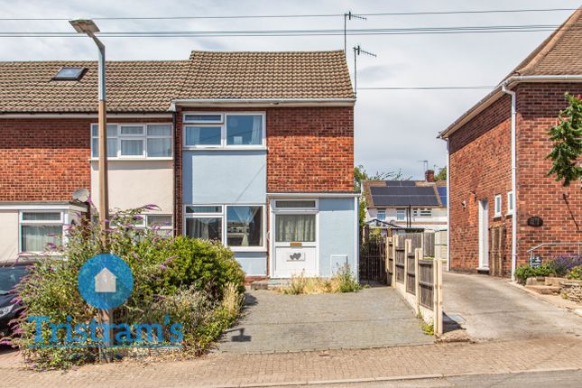 2 bed property, in Springfield Court, £170,000