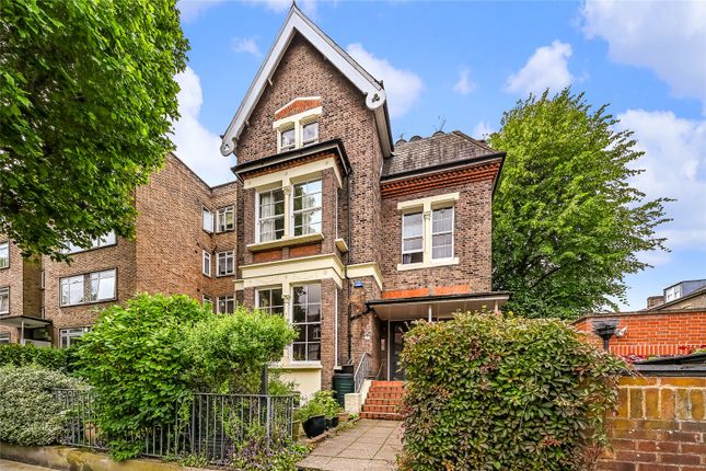 3 bed property, in Lambolle Road, £1,300,000