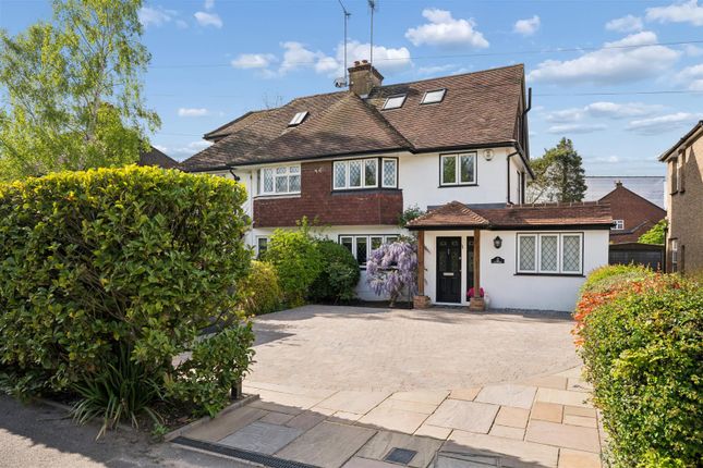 4 bed property, in Loom Lane, £1,350,000