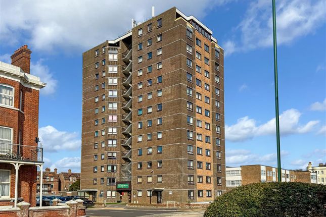 Studio, in South Terrace, £70,000