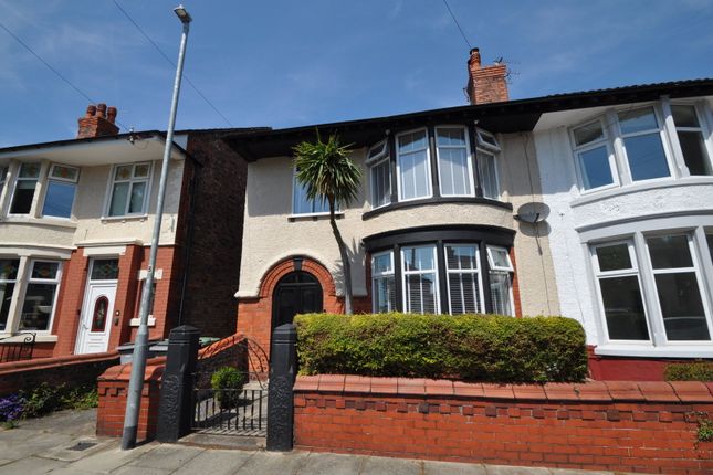 4 bed property, in Lymington Road, £315,000
