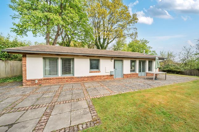 3 bed property, in Nonnington Lane, £550,000