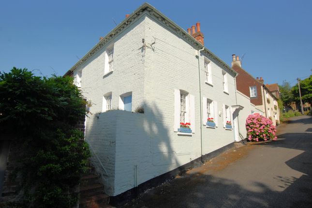 3 bed property, in Church Hill, £465,000