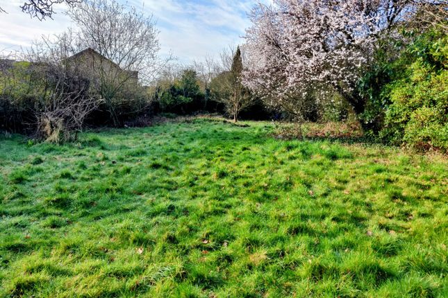Studio, in Saughall Road, £125,000