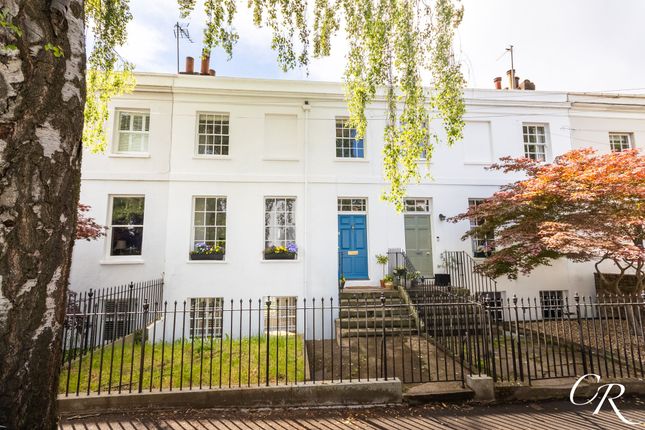 3 bed property, in Gratton Road, £725,000