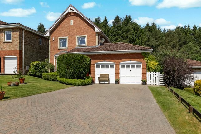 3 bed property, in Gallacher Green, £390,000