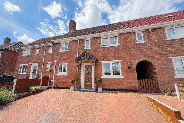 3 bed property, in Stretton Place, £265,000