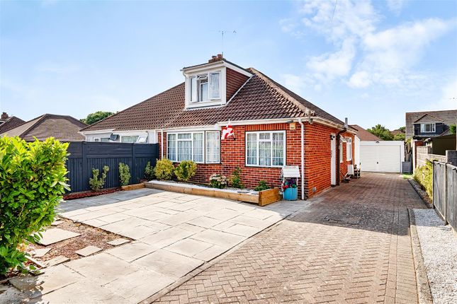 3 bed property, in Tewkesbury Avenue, £300,000