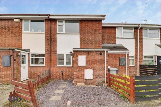 2 bed property, in Bidvale Way, £120,000