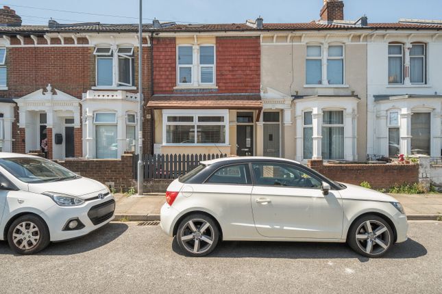 3 bed property, in Burlington Road, £280,000