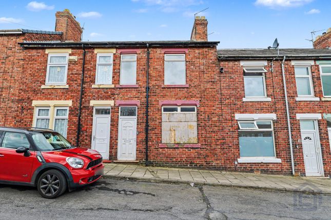 3 bed property, in 17 Thickley Terrace, £29,000