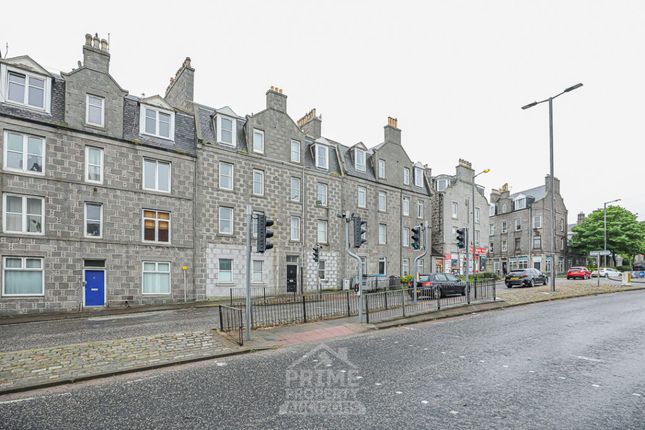 2 bed property, in 31C Skene Square, £69,000