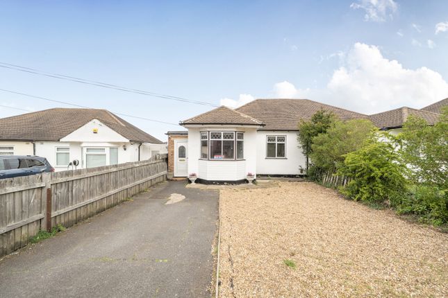 3 bed property, in Chalk Pit Avenue, £425,000