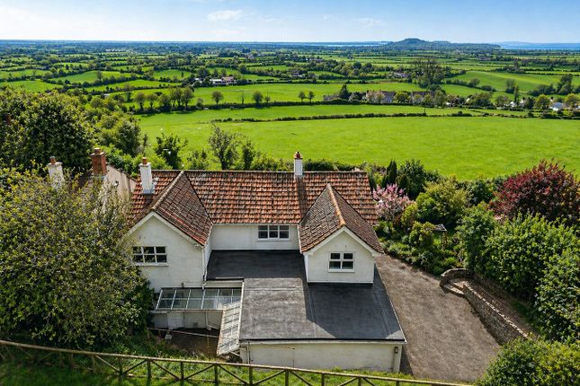 3 bed property, in Webbington Road, £679,950