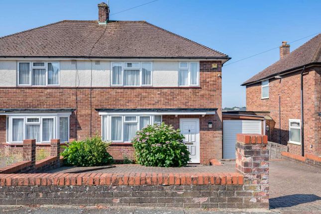 3 bed property, in Fordham Road, £635,000