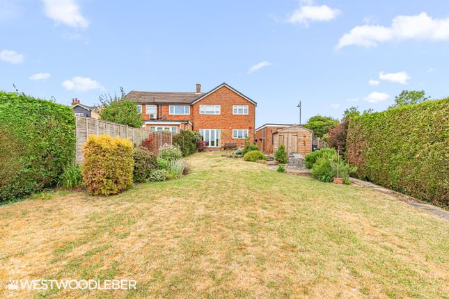 4 bed property, in Colliers End, £599,995