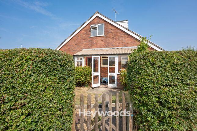 4 bed property, in Pear Tree Drive, £220,000