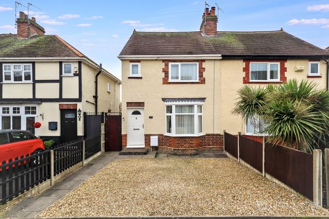 3 bed property, in Castle Road, £230,000