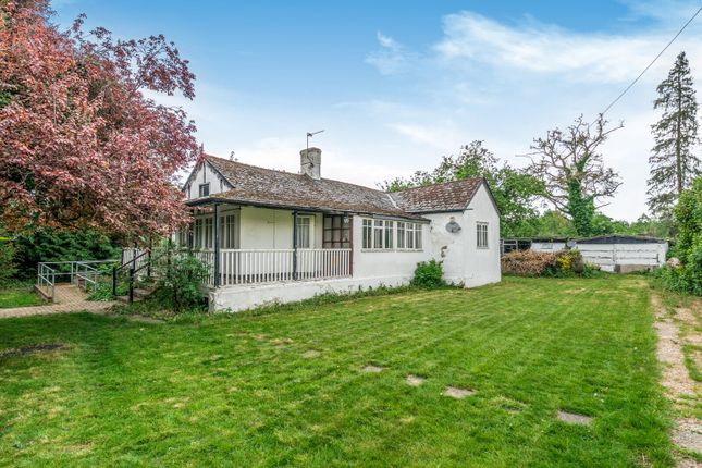 3 bed property, in Towpath, £900,000