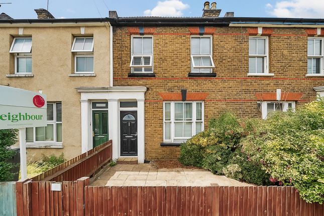 2 bed property, in Davidson Road, £400,000