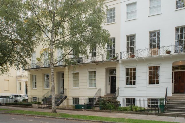7 bed property, in Clarence Square, £1,250,000