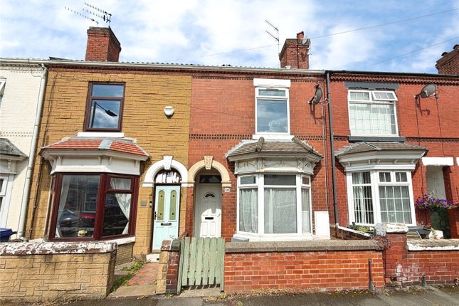 3 bed property, in Royston Avenue, £72,500