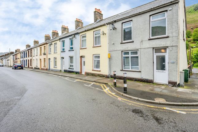 3 bed property, in Marine Street, £110,000