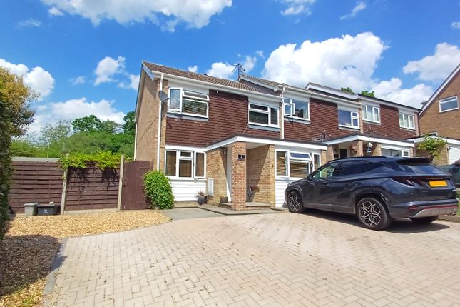 4 bed property, in Lewis Road, £395,000