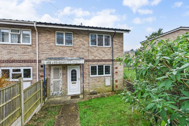 4 bed property, in Thurmond Crescent, £365,000