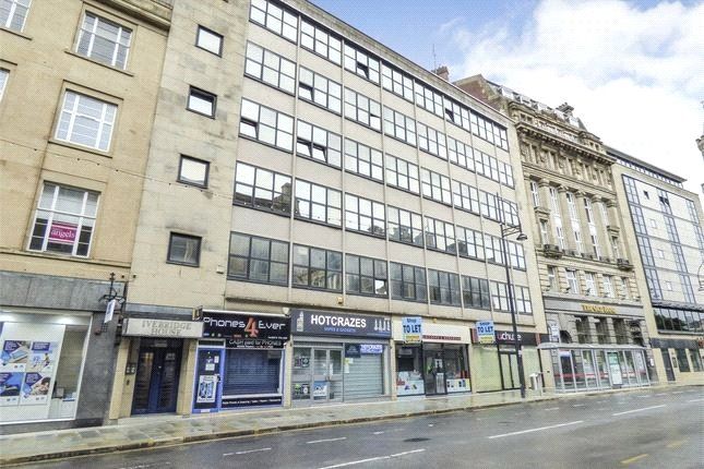 1 bed property, in Market Street, £39,999
