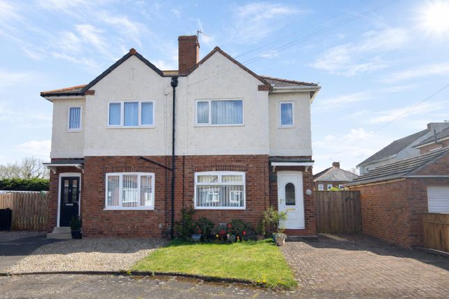 2 bed property, in Spencer Grove, £125,000