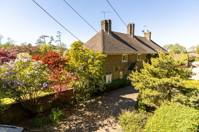 3 bed property, in Bonnetts Lane, £600,000