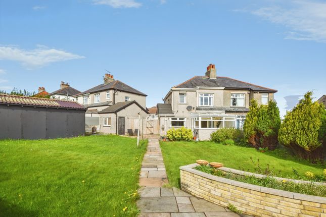 2 bed property, in Tranmere Crescent, £210,000