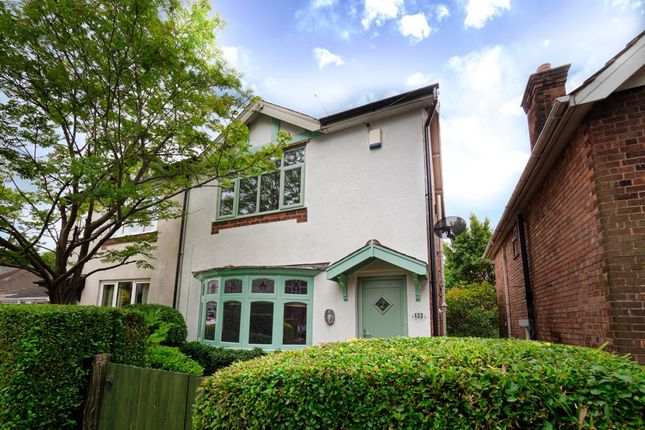 2 bed property, in Kent Road, £230,000