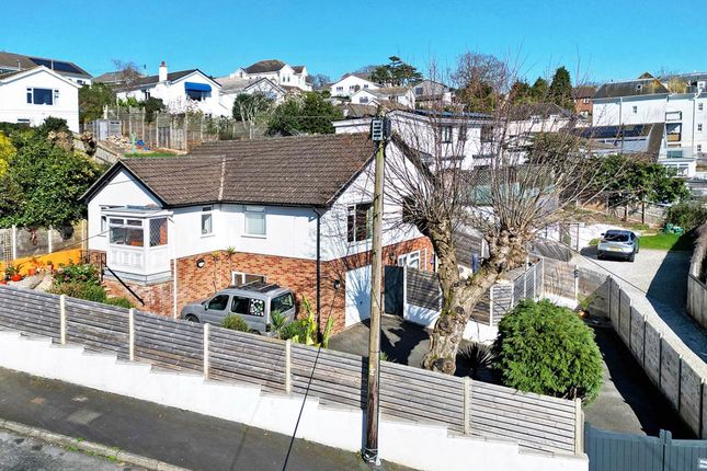 3 bed property, in Maudlin Drive, £450,000
