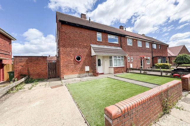 3 bed property, in Keats Avenue, £110,000