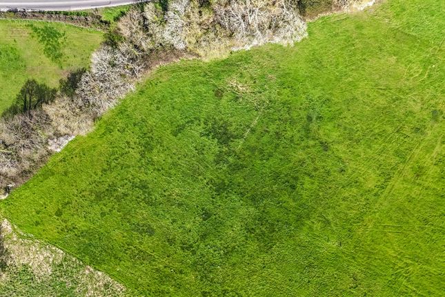 Land, in Ringwood Road, £35,000