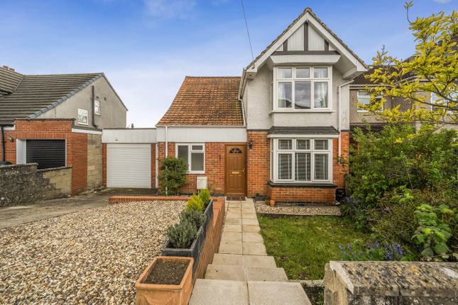 4 bed property, in Pleydell Road, £450,000