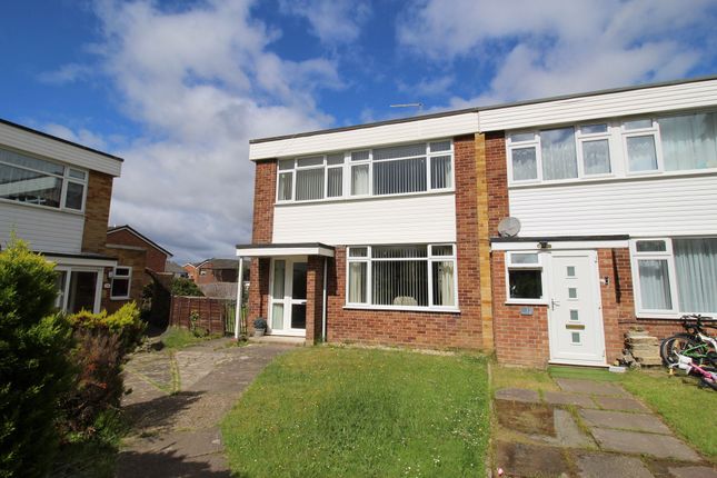 3 bed property, in Grangewood Gardens, £280,000