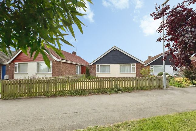 3 bed property, in Queens Walk, £280,000