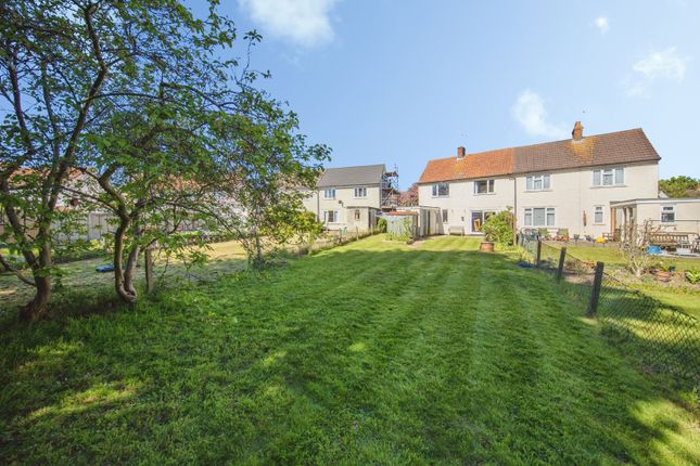 3 bed property, in Caithness Close, £260,000