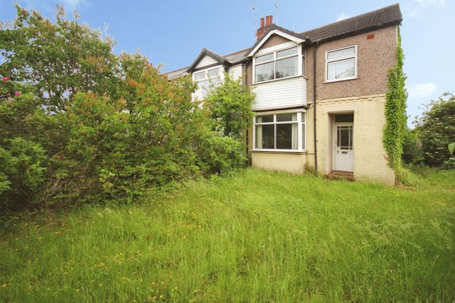 3 bed property, in Ansty Road, £175,000
